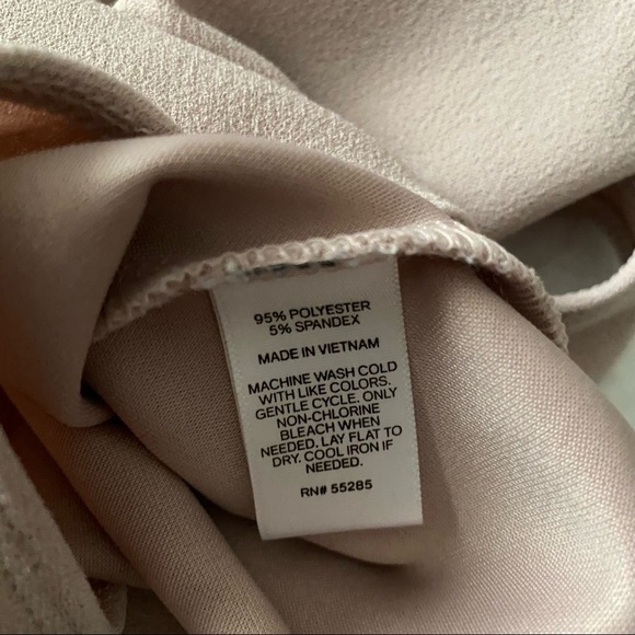 Express Square Neck Bodysuit - Picture 9 of 10